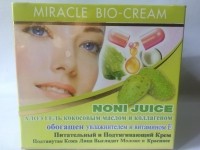 Крем для лица с соком Нони, Алоэ Вера и коллагеном (Darawadee Beauty Star Noni juice, Aloe Vera & Collagen Facial Cream)