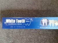 Натуральный отбеливающий крем-карандаш для зубной эмали (Mistine White Teeth Whitening Cream)